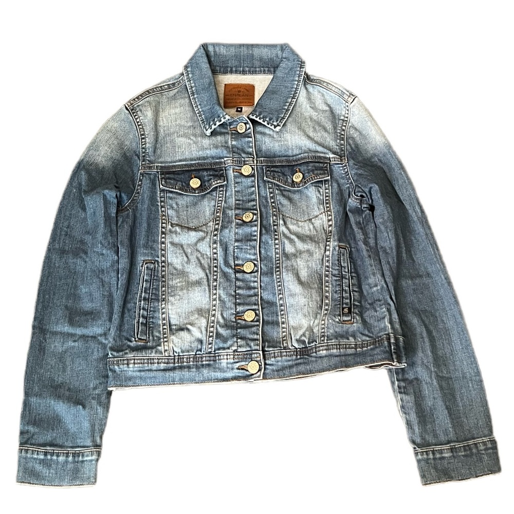 Enjean Medium Wash Denim Jacket Size M – Minor Flaw, Great Condition